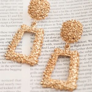 Fun gold geometric earrings